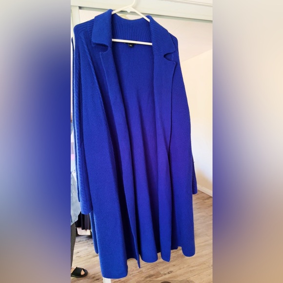 Ann Taylor Royal Blue Knit Cardigan - Picture 1 of 5